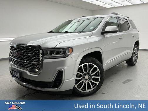 2020 GMC Acadia Denali