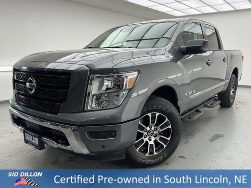 2022 Nissan Titan SV