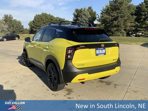 2026 Nissan Kicks SR
