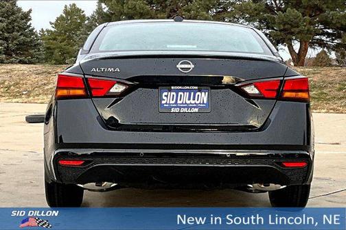 2025 Nissan Altima S FWD