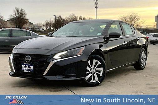 2025 Nissan Altima S FWD
