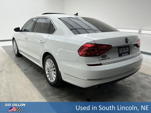 2016 Volkswagen Passat 1.8T SE