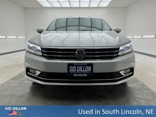 2016 Volkswagen Passat 1.8T SE