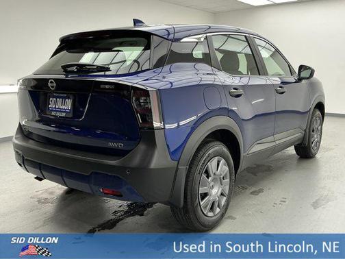 2025 Nissan Kicks S