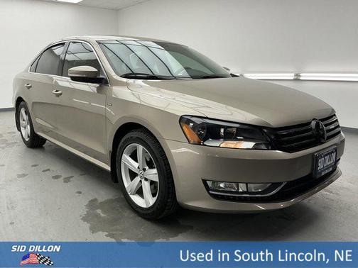 2015 Volkswagen Passat 1.8T Limited Edition