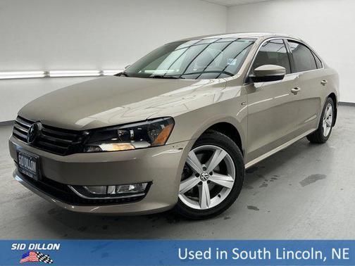 2015 Volkswagen Passat 1.8T Limited Edition