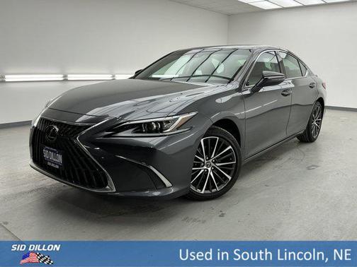 2022 Lexus ES 350 Base