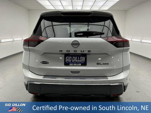 2024 Nissan Rogue SL