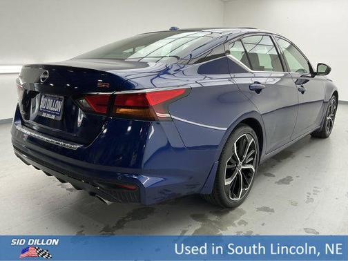 2023 Nissan Altima SR FWD