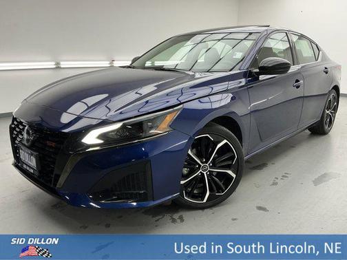 2023 Nissan Altima SR FWD