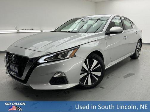 2021 Nissan Altima 2.5 SV