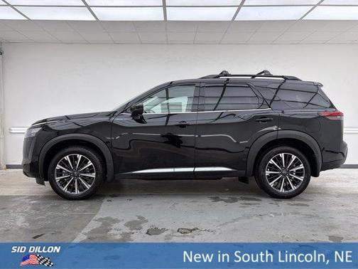 Black 2026 Nissan Pathfinder Platinum
