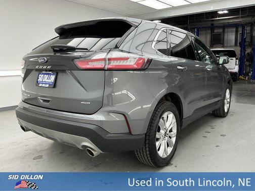 2023 Ford Edge Titanium