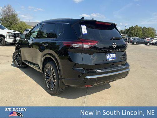 2025 Nissan Rogue Platinum