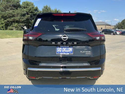 2025 Nissan Rogue Platinum