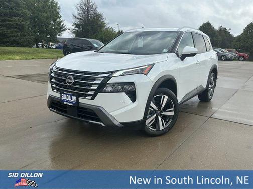 2025 Nissan Rogue SL