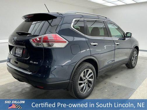 2016 Nissan Rogue SL