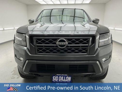 2024 Nissan Frontier SV