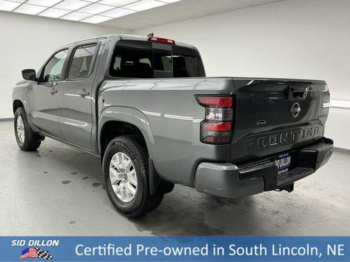 2024 Nissan Frontier SV