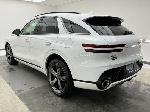 2025 Genesis GV70 3.5T AWD Sport