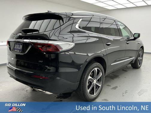 2022 Buick Enclave AWD Essence
