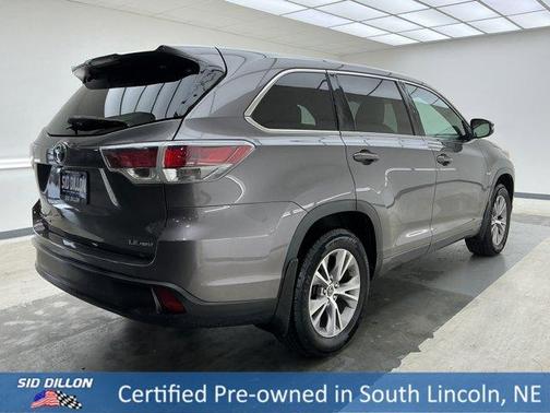 Predawn Gray Mica 2016 Toyota Highlander LE Plus