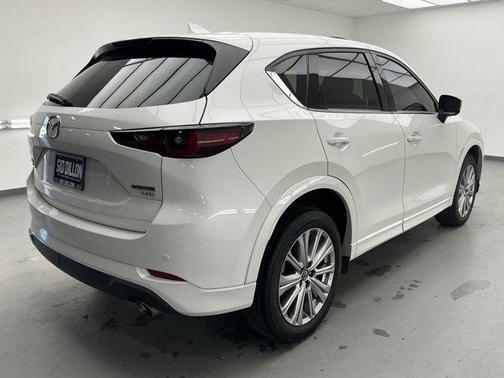 2023 Mazda CX-5 Signature