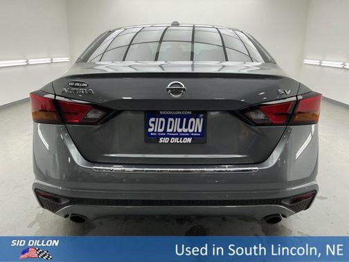 2022 Nissan Altima 2.5 SV