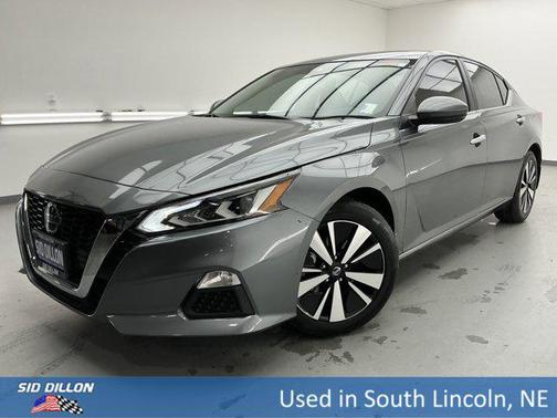 2022 Nissan Altima 2.5 SV