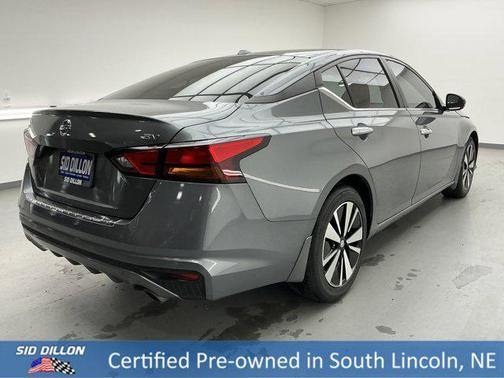 2022 Nissan Altima 2.5 SV