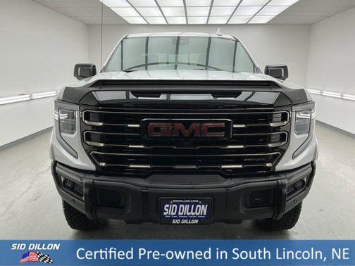 2023 GMC Sierra 1500 AT4X