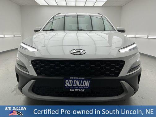 2022 Hyundai KONA SEL