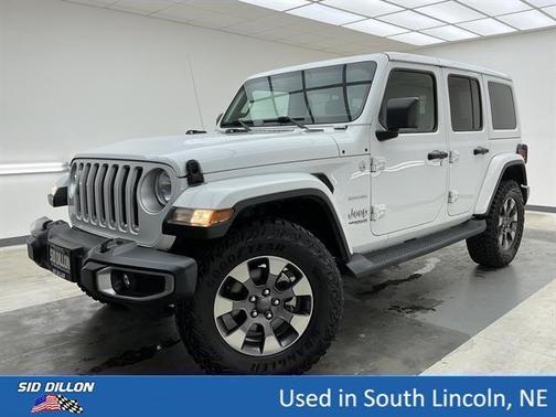 Bright White Clearcoat 2018 Jeep Wrangler Unlimited Sahara