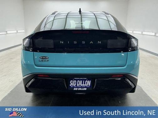 2t Tur Blk Roof 2026 Nissan Leaf PLATINUM+