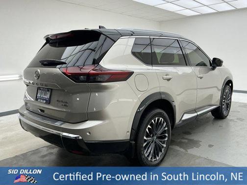 2025 Nissan Rogue Platinum