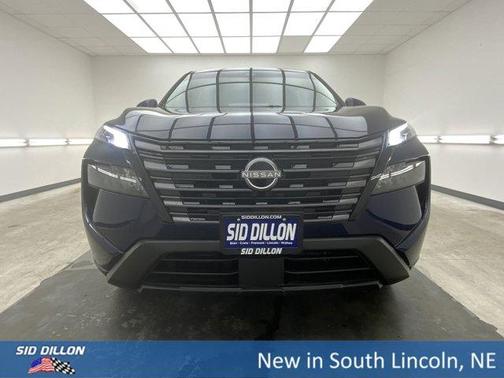 Deep Ocean Blue 2026 Nissan Rogue SV