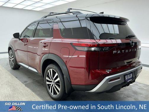 2023 Nissan Pathfinder Platinum 4WD