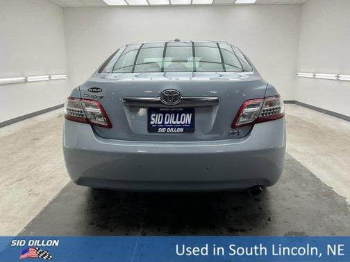 Magnetic Gray Metallic 2010 Toyota Camry Hybrid