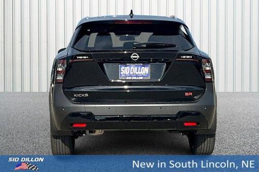 Super Black 2025 Nissan Kicks SR