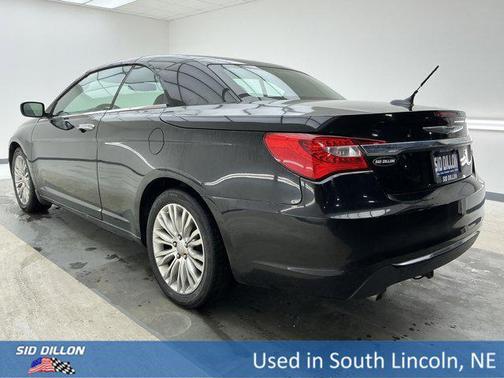 2013 Chrysler 200 Limited