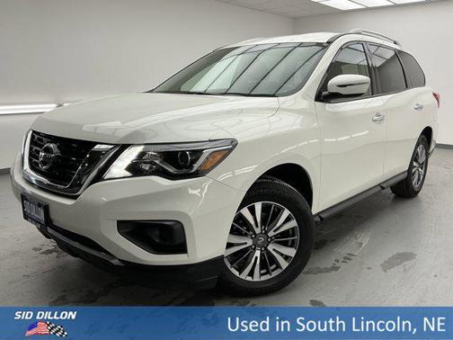 2018 Nissan Pathfinder S