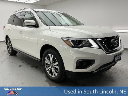 2018 Nissan Pathfinder S