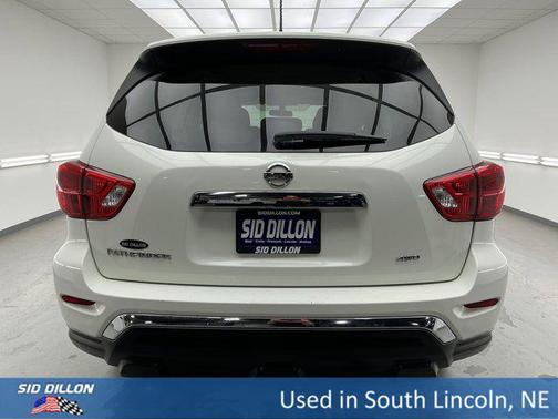 2018 Nissan Pathfinder S