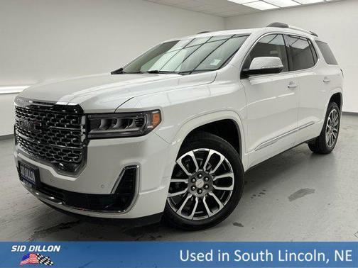 2022 GMC Acadia Denali
