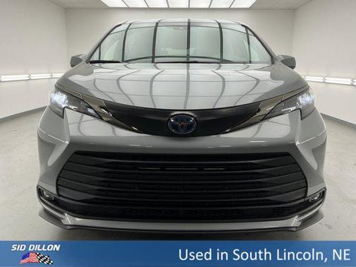 2022 Toyota Sienna XLE