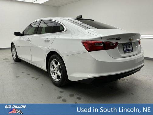 2017 Chevrolet Malibu 1LS