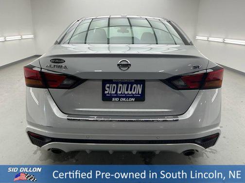 2021 Nissan Altima 2.5 SV