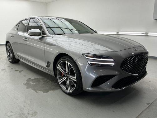 2025 Genesis G70 3.3T AWD Sport Advanced