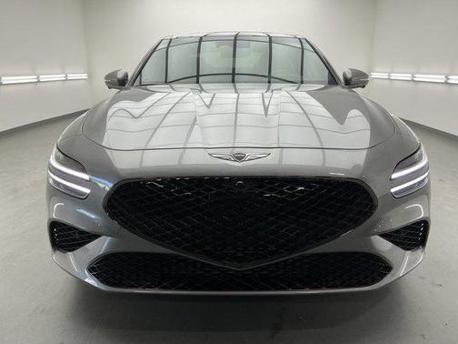 2025 Genesis G70 3.3T AWD Sport Advanced