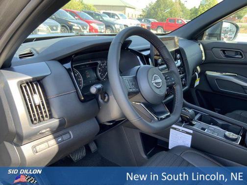 2025 Nissan Pathfinder Rock Creek 4WD